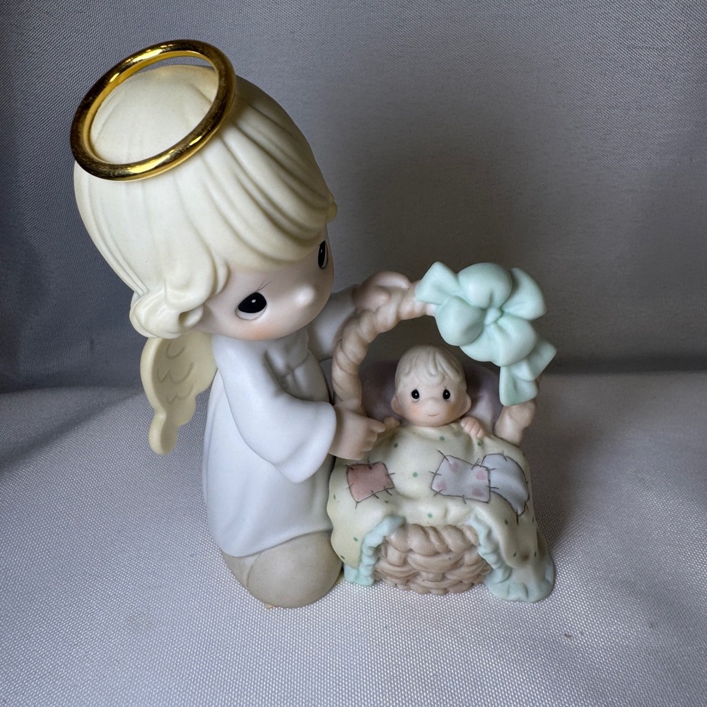 Precious Moments A Child Is The Gift Of The Lord Angel Baby Figurine 113962 2003